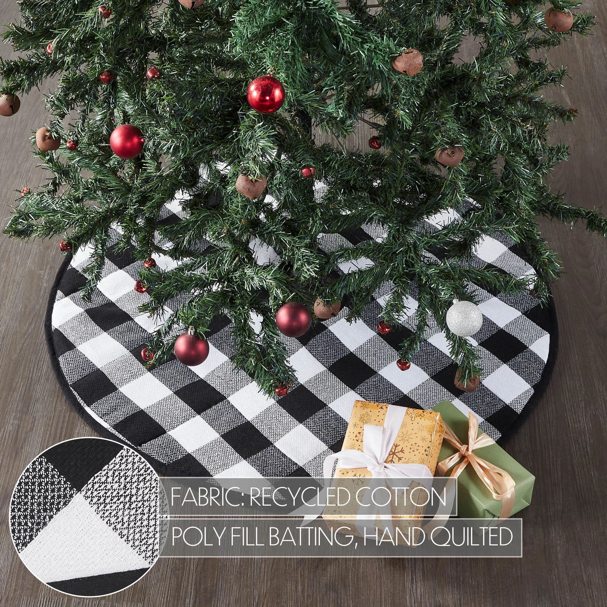 Annie Black Check Tree Skirt 36