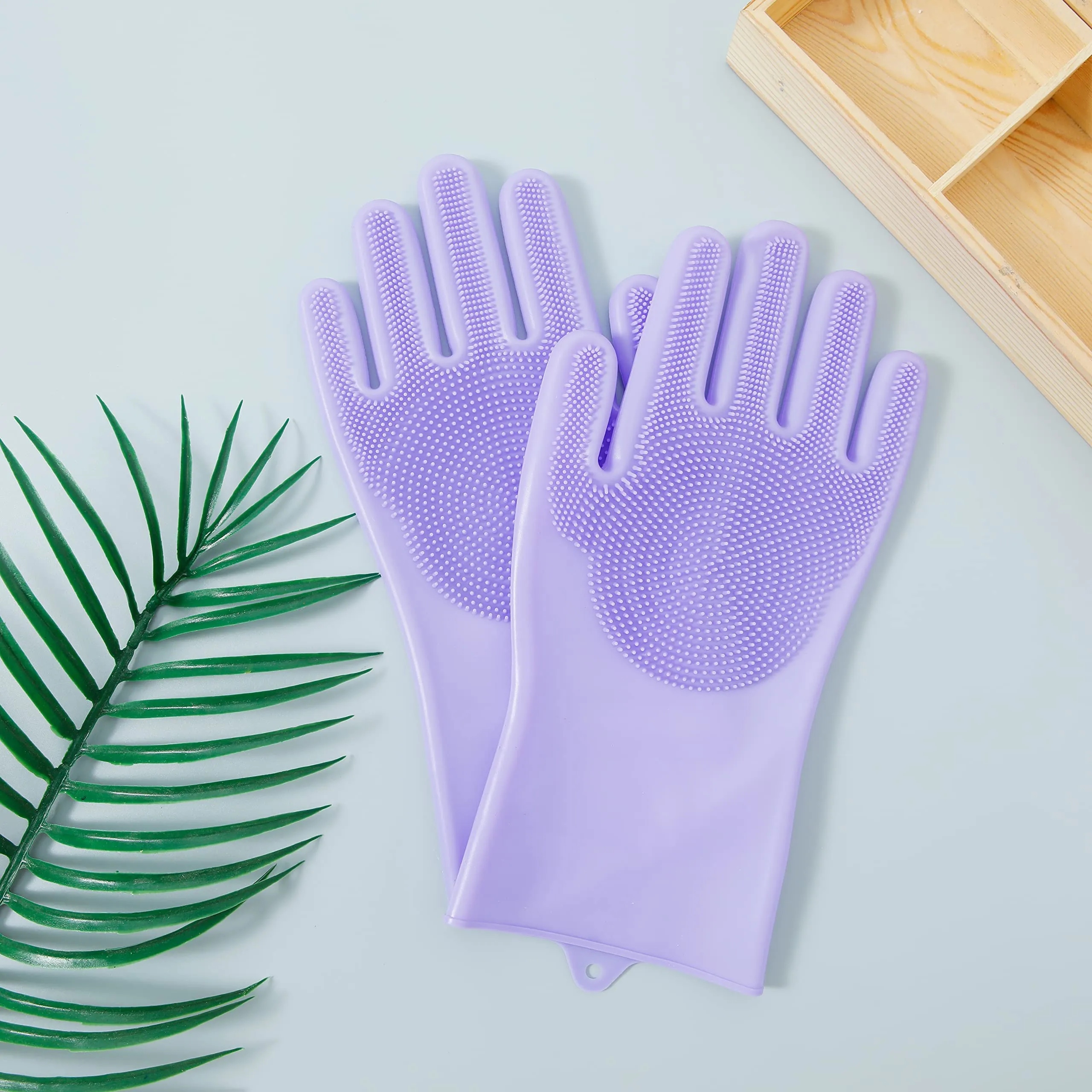 Kuber Industries Multi-Purpose Silicon Gloves For Kitchen Cleaning, Pet Grooming & Gardening|Reusable Gardening Gloves|Heat Resistant For Better Protection|Purple,Pack of4