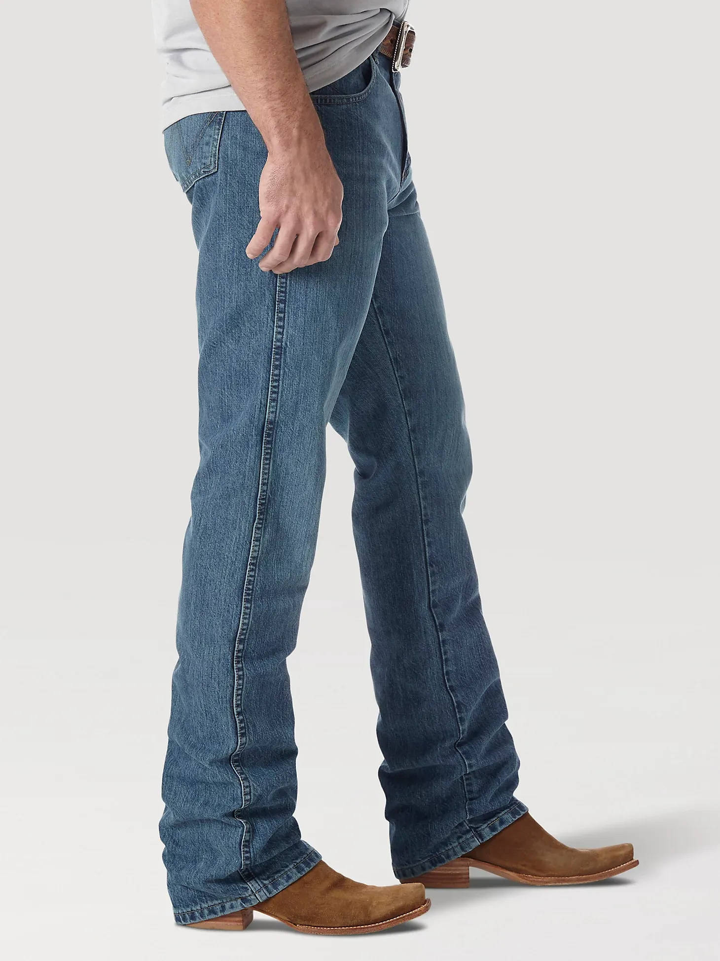 MEN'S WRANGLER RETRO® SLIM FIT BOOTCUT JEAN IN WORN : 77MWZWO