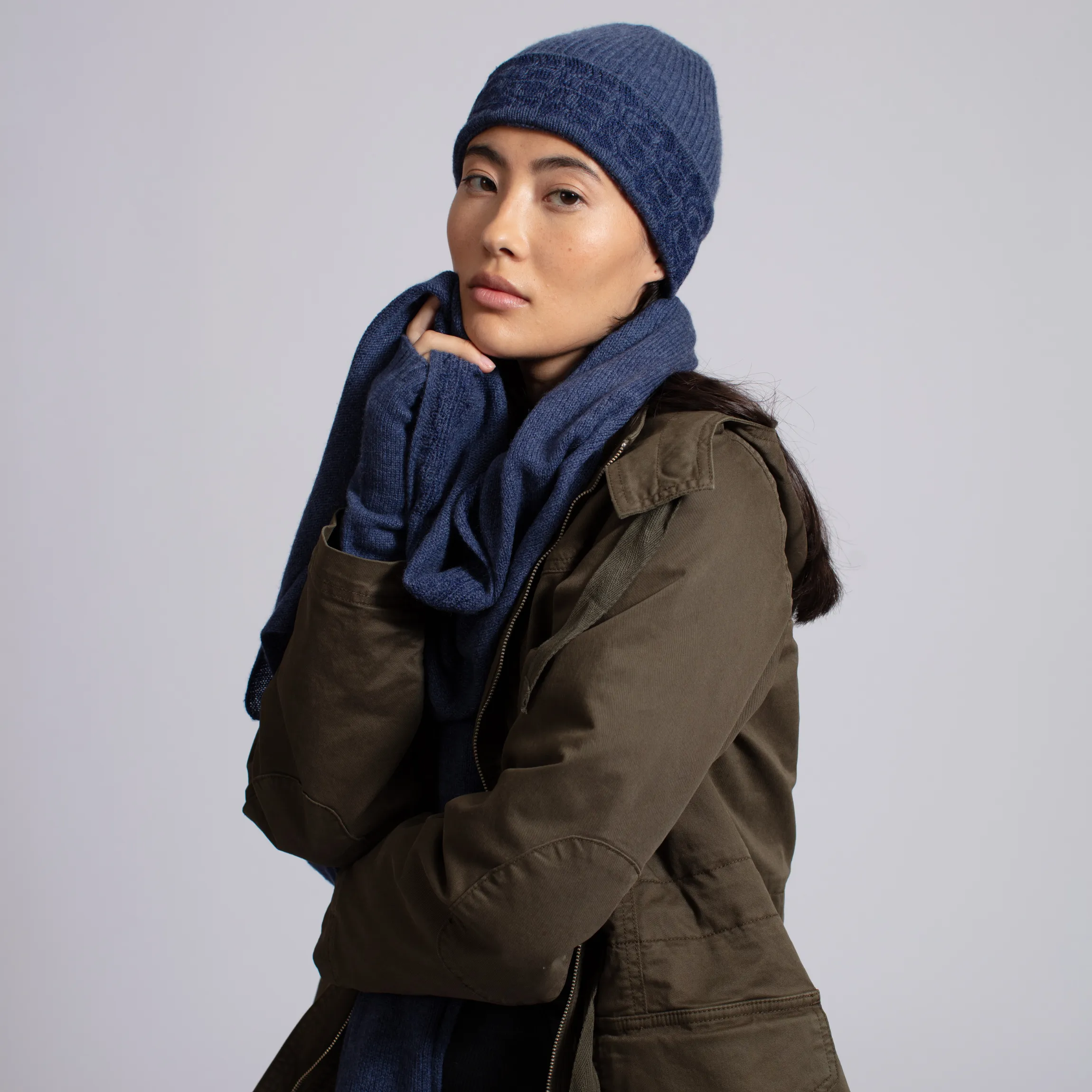 NOTTE BLUE CASHMERE BEANIE