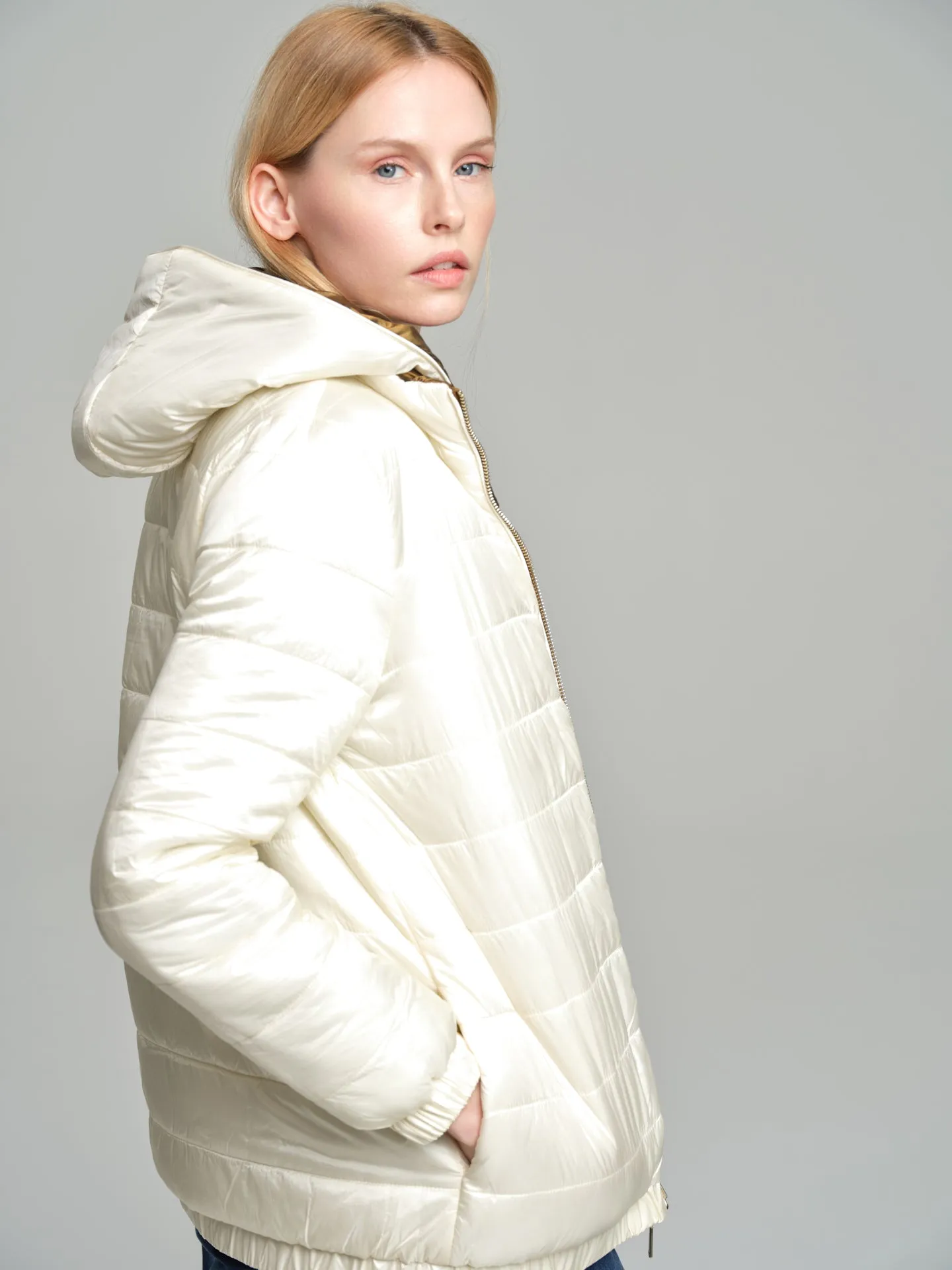 Reversible puffer with recycled bottles filling