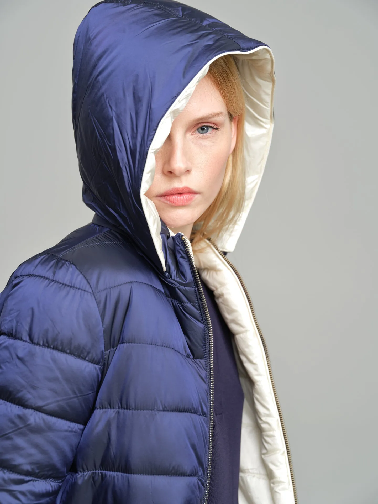 Reversible puffer with recycled bottles filling